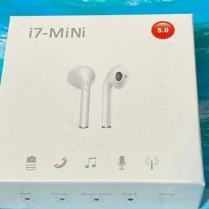 Iphone Earbuds White Buyer pays shipping. No returns.